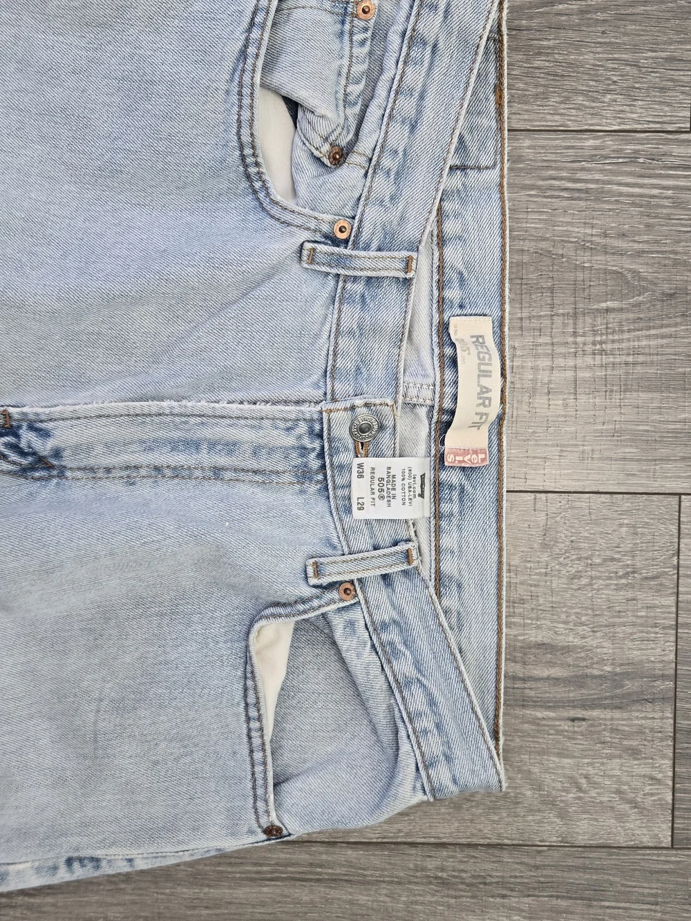 Levi’s 505 Regular Fit Straight Leg Jeans Men’s W36 L29 Light Wash Distressed